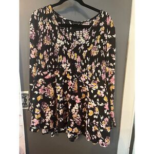 Torrid size 3 black floral blouse top